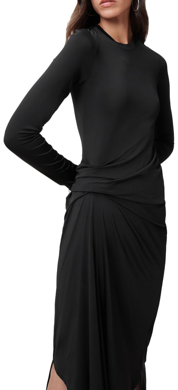 Black long-sleeved irregular pleated dress