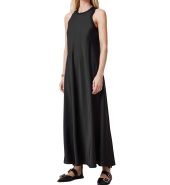 Black sleeveless long dress
